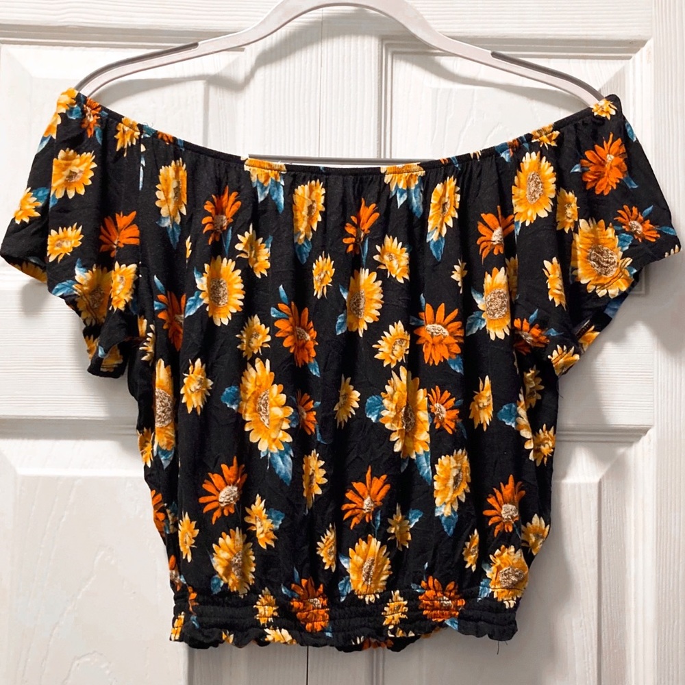 Floral Off-the-Shoulder Blouse